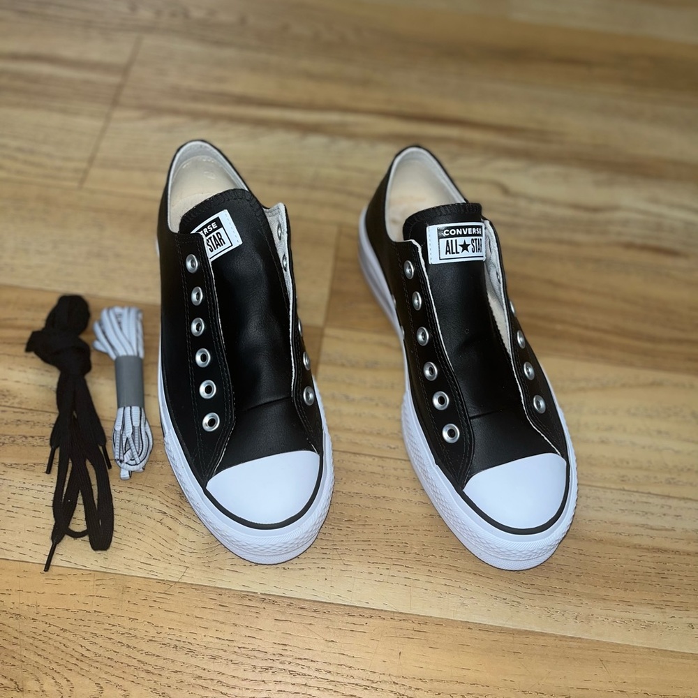 Converse Chuck Taylor All Star Lift Black White - Size 8.5